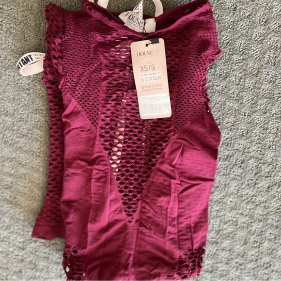 NWT House of CB Silvy Open Knit Dress in Red Berry - Picture 5 of 5
